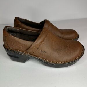 b.o.c. Brown Leather Slip-On Clogs Size 7.5